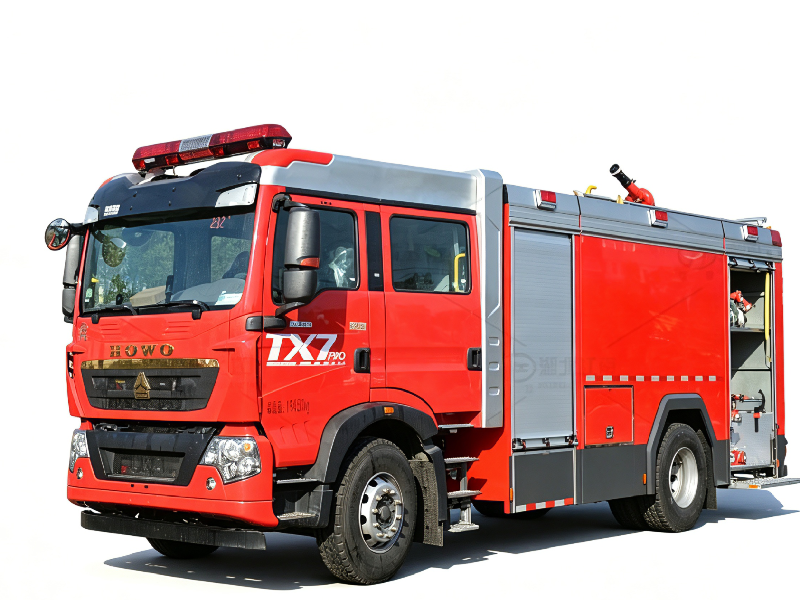 HOWO 8-ton Foam Fire Truck 
