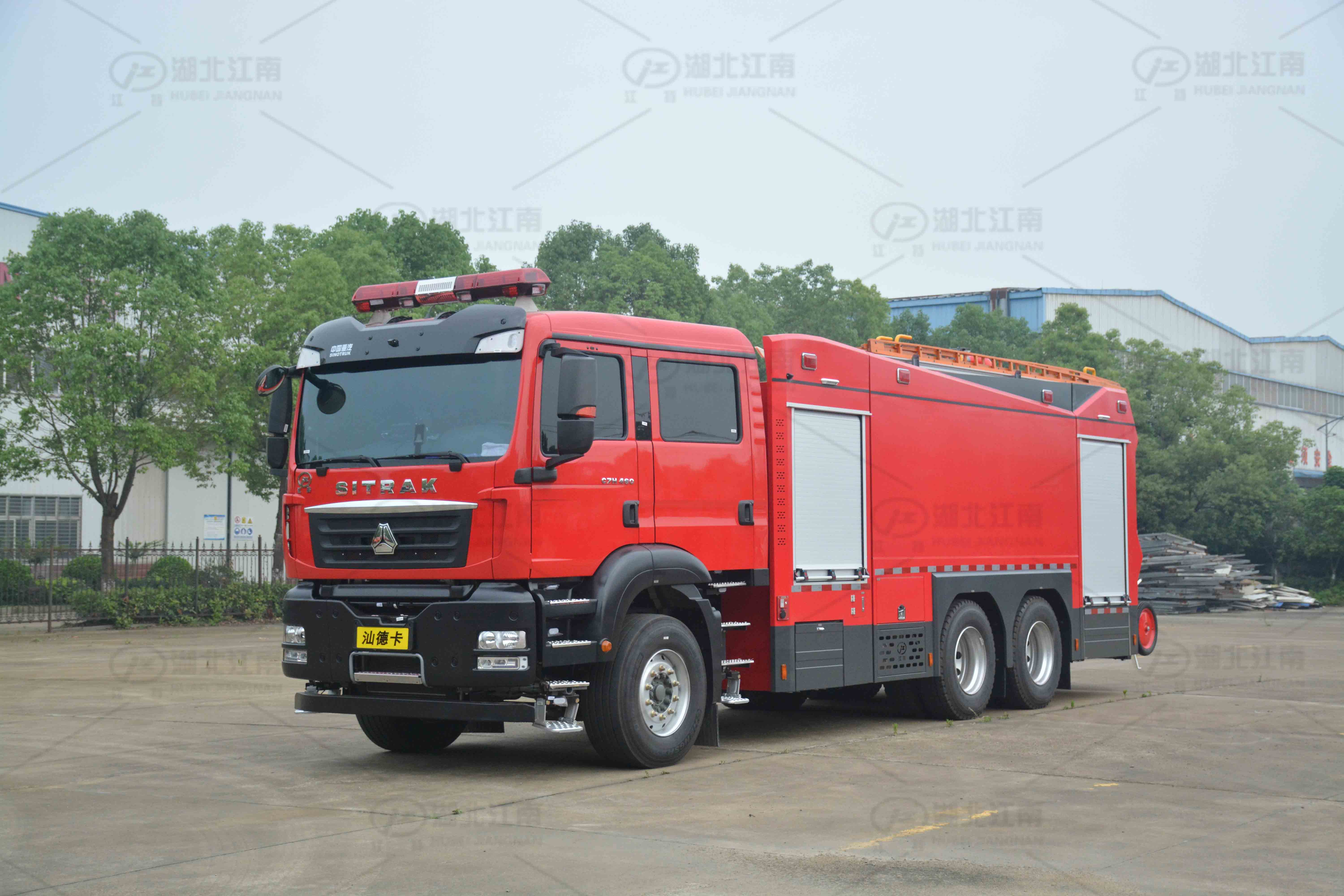 SITRAK 13-Ton Foam Fire Truck in Action